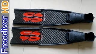 自由潜水装备视频解析：C4 Carbon Review - Falcon VGR fins