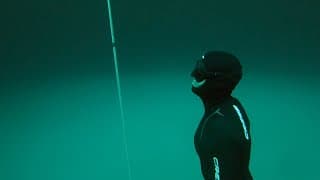 自由潜水训练视频解析：AIDA Level 4 qualifying dive to 32m/105ft.