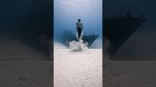 自由潜水训练视频解析：Poseidon- Freediving the underwater world in Malta 🔱 No O2 , apnea , breath hold . P31 shipwreck.